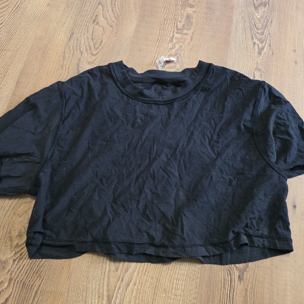 lululemon Cates Tee